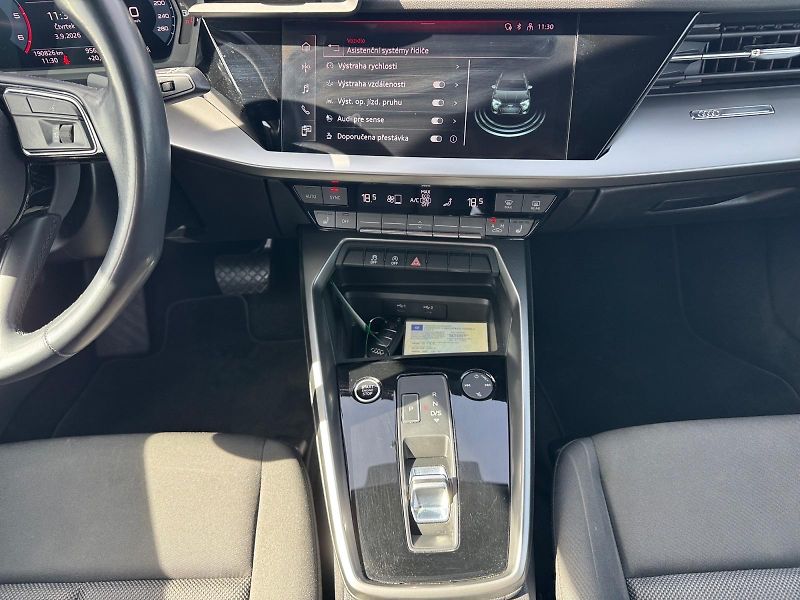 Audi A3 (2022) SPORTBACK 35TDI 110kW CZ DPH - fotka 10 z 11