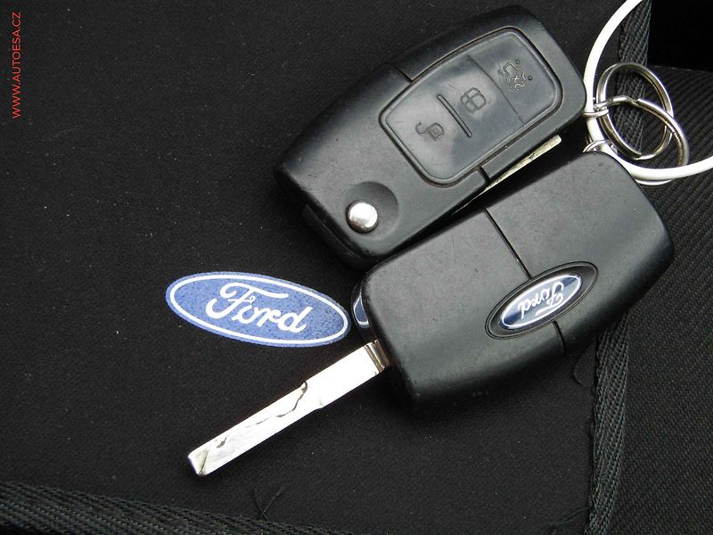 Ford S-MAX (2014) 2.0 TDCi, AT, STK5/28 - fotka 20 z 21