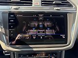 Volkswagen Tiguan R-Line 2,0 TSi/180kW 4x4 DSG - náhled 27