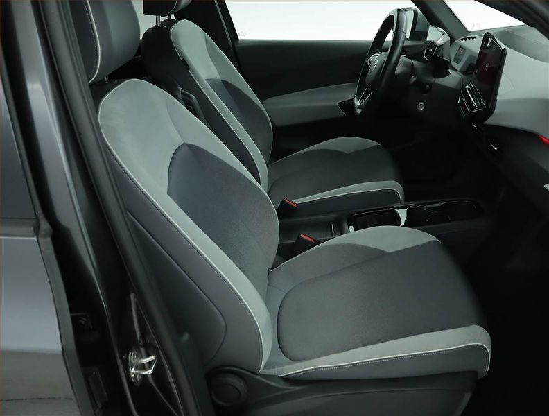 Volkswagen ID.3 (2020) Pro (62 kWh), SoH 88% - fotka 9 z 19