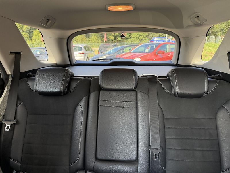 Mercedes-Benz Třídy M 350 CDI 4MITIC BLUETEC - fotka 16 z 23