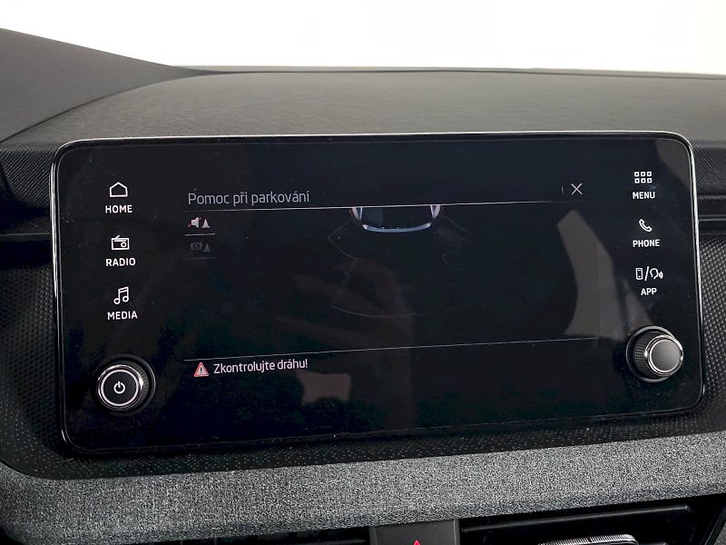 Škoda Scala (2025) 1.0TSi 85kW SELECTION TAŽNÉ - fotka 13 z 24