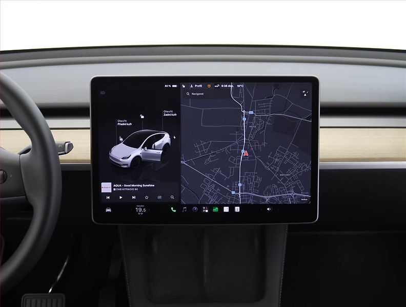 Tesla Model Y (2023) RWD LFP 60kWh, SoH 97% - fotka 11 z 33