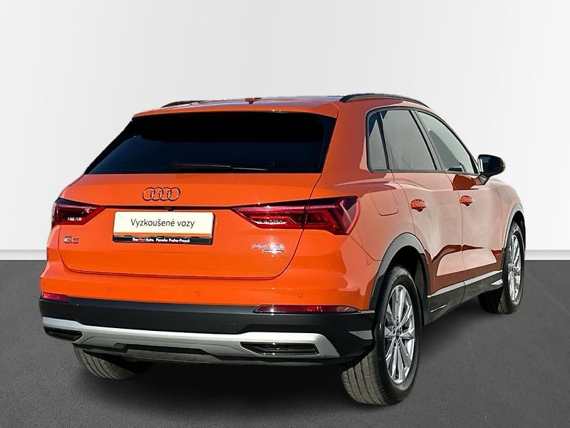Audi Q3 Advanced 2.0 TDI 110 kW S tron - fotka 2 z 23