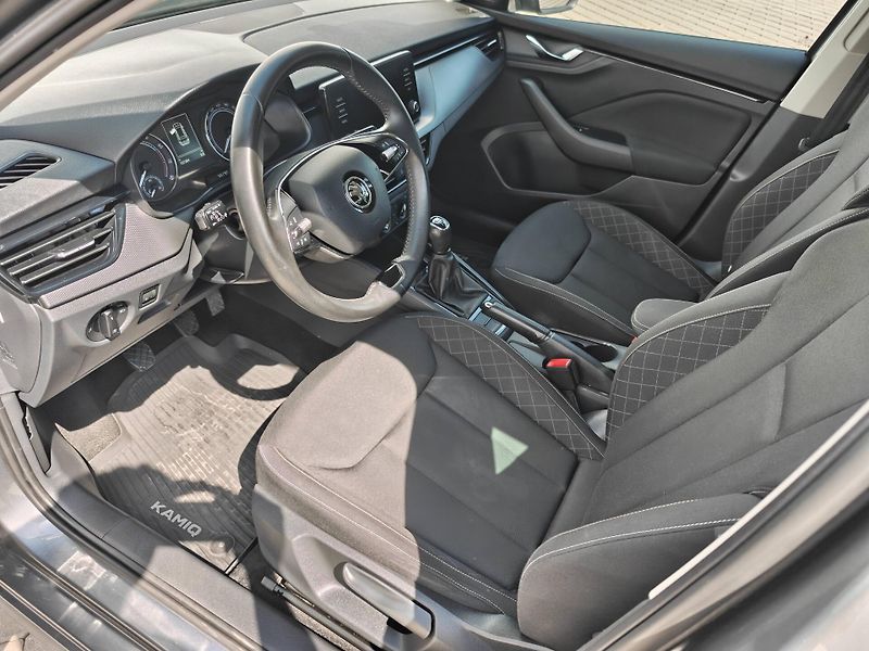 Škoda Kamiq Ambition 6MP 1,0TSI - fotka 5 z 22