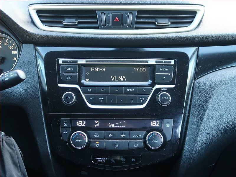 Nissan Qashqai (2014) 1.5 dCi, Serv.kniha, Tempomat - fotka 11 z 15