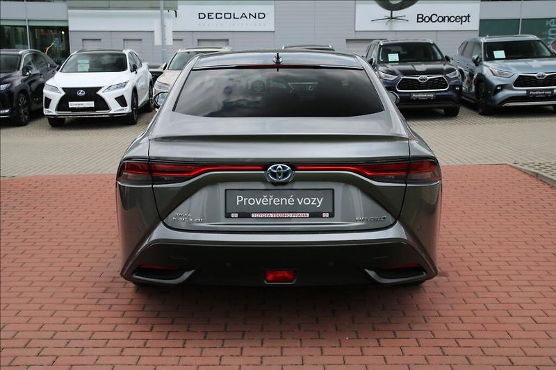 Toyota Mirai 0,0 FCEV  Excecutive VIP druhá - fotka 5 z 43