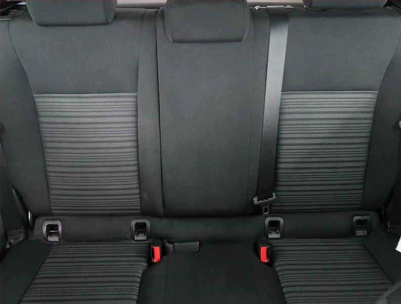 Mercedes-Benz Třídy A (2014) A 160 CDI, Serv.kniha - fotka 10 z 18