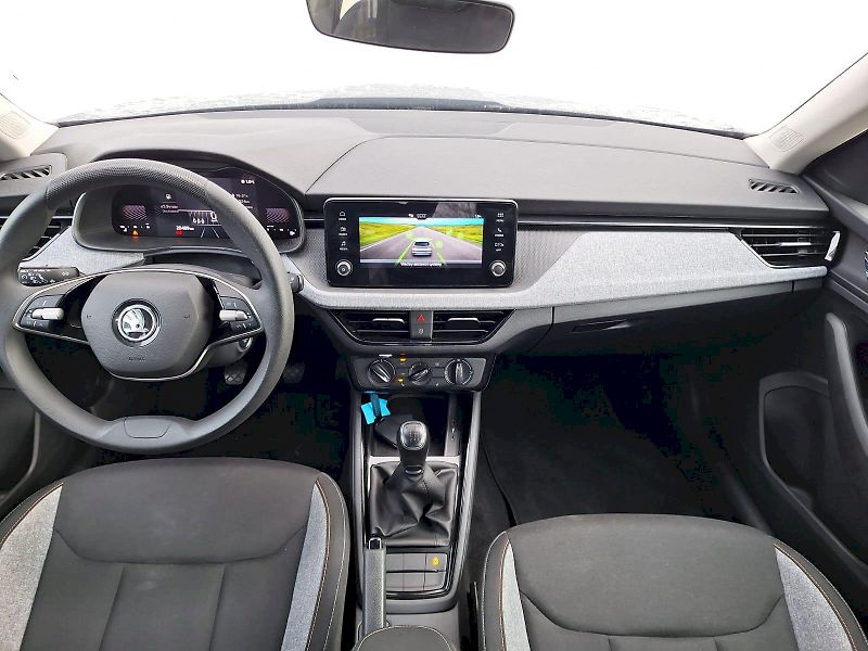 Škoda Kamiq (2024) 1.0 TSI / 85 kW / 6MP / Select - fotka 12 z 32