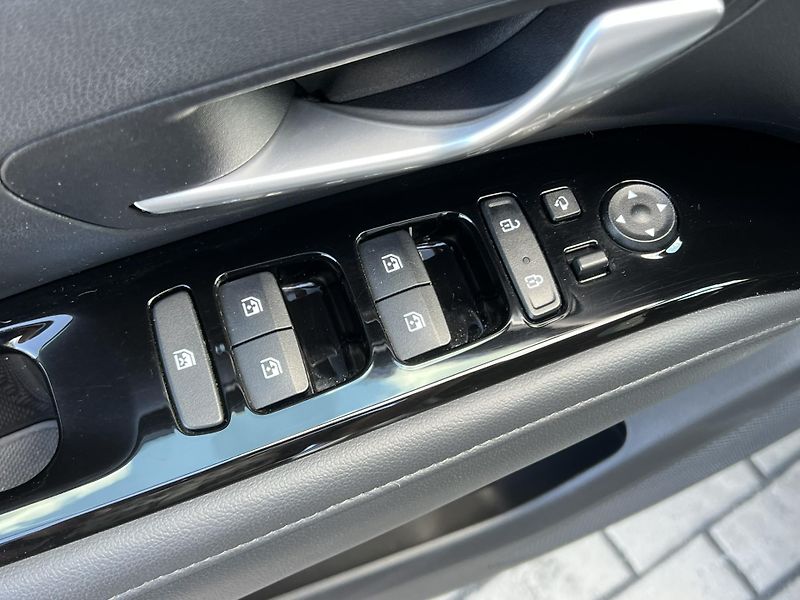 Hyundai Tucson (2021) 1.6CRDi 100kW STYLE 4x4  - fotka 18 z 27