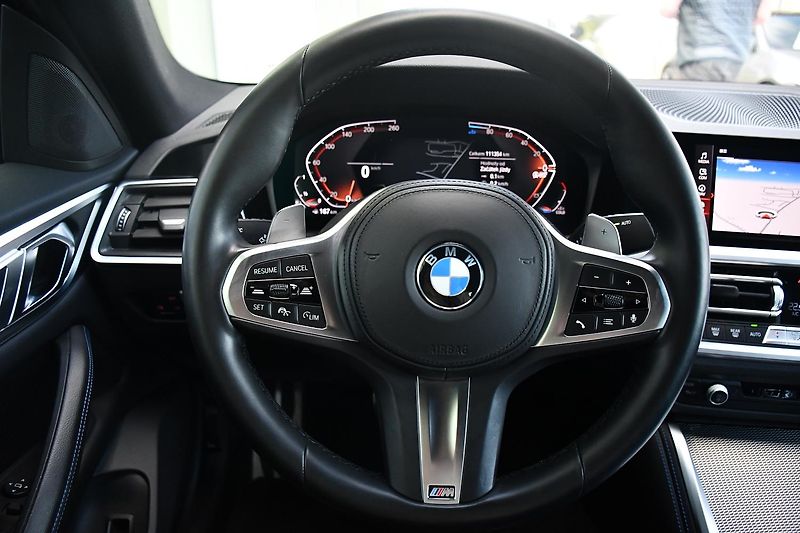 BMW Řada 4 420d xDrive M-SPORT ČR 1.MAJ - fotka 23 z 43