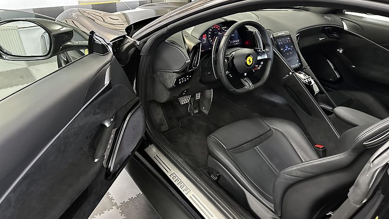 Ferrari Roma Roma 1.majitel / záruka / top - fotka 26 z 43