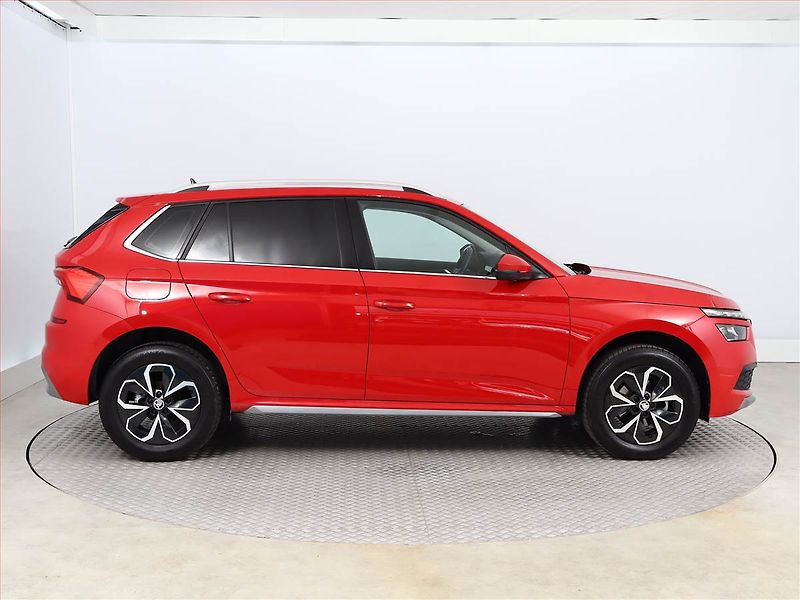 Škoda Kamiq (2023) Style 1.0 TSI - fotka 6 z 17