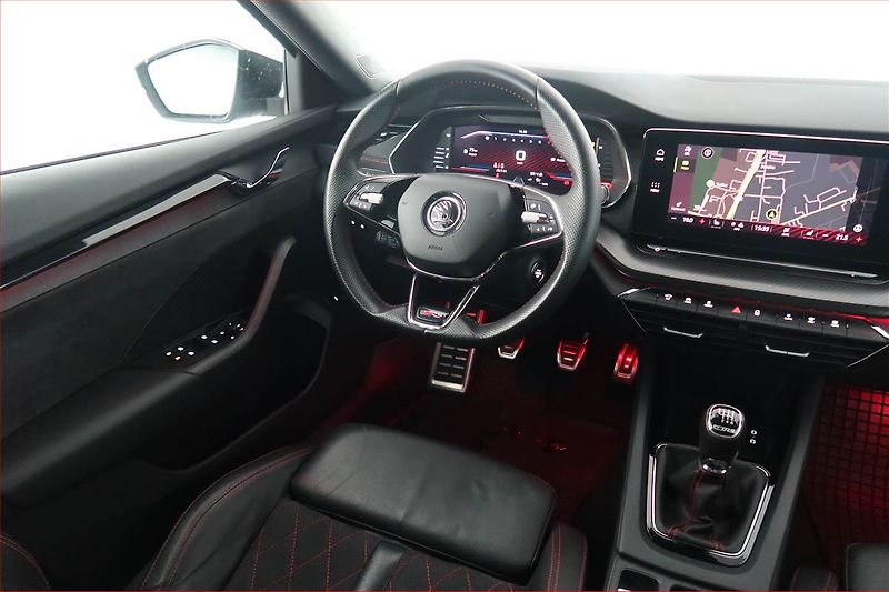 Škoda Octavia (2021) RS 2.0 TSI, ČR,1.maj, Kůže - fotka 7 z 17
