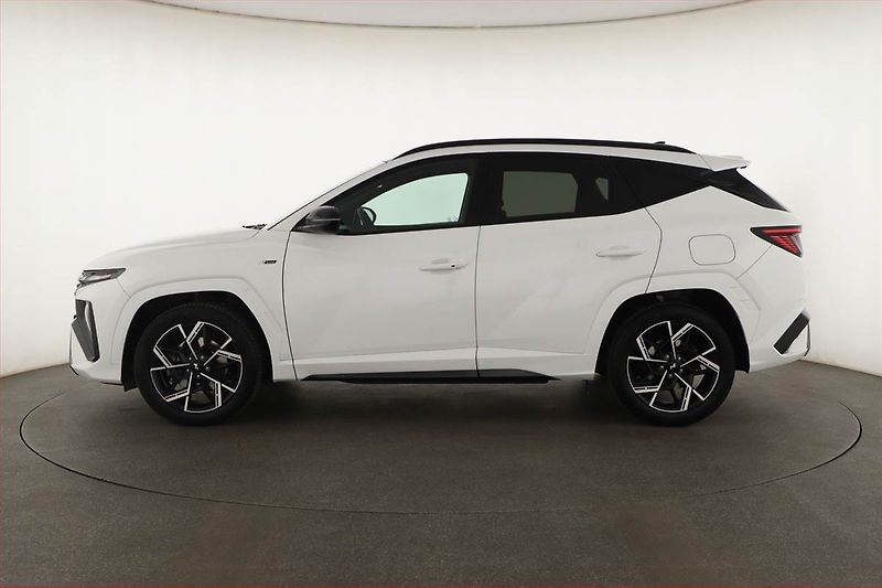 Hyundai Tucson (2025) 1.6 T-GDI, N-LINE, AUTOMAT - fotka 3 z 20