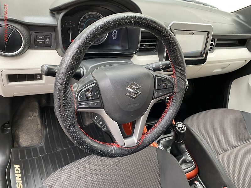 Suzuki Ignis (2018) 1.2 i, autoAC - fotka 12 z 18