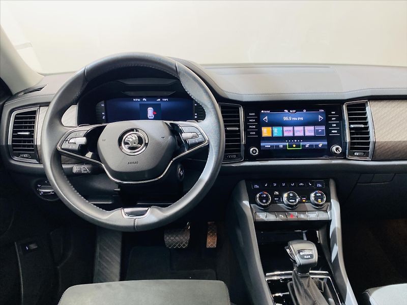 Škoda Kodiaq 2,0 TDI 147kW DSG 4x4 Style Pl - fotka 10 z 28