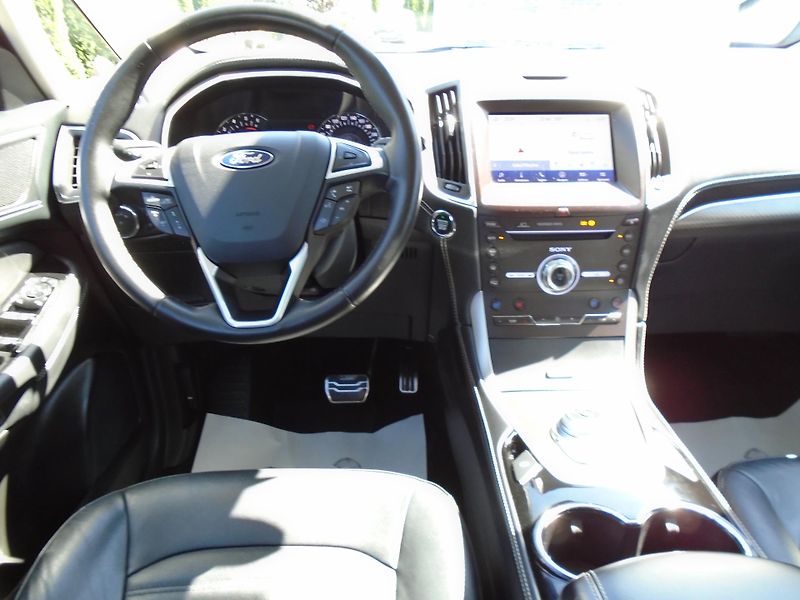 Ford Galaxy 2.0EcoBlue 140kW 8AT Vignale  - fotka 16 z 47