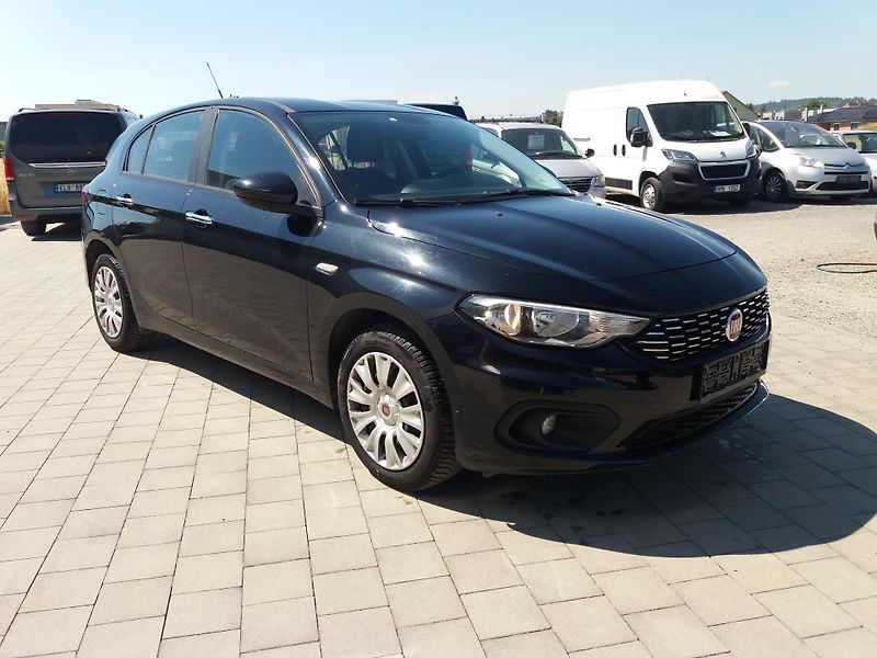 Fiat Tipo 1.3JTD,70kW,SERVI.KNÍŽKA,KLIMA - fotka 4 z 22