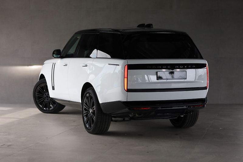 Land Rover Range Rover P530 Autobiography, MERIDIAN - fotka 4 z 50