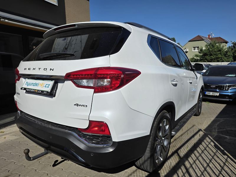 SsangYong Rexton 2.2-4x4-TAŽNÉ 3t-AUTOMAT - fotka 7 z 14