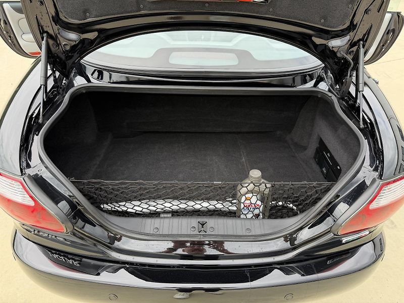 Jaguar XKR COUPE - fotka 21 z 26