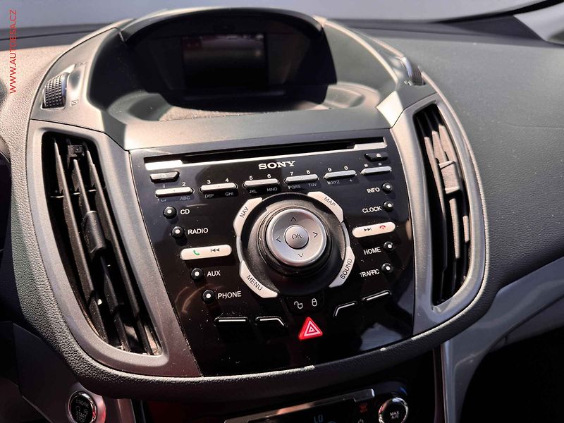 Ford C-MAX (2014) 2.0 TDCi, ČR, Titanium, AT - fotka 13 z 15