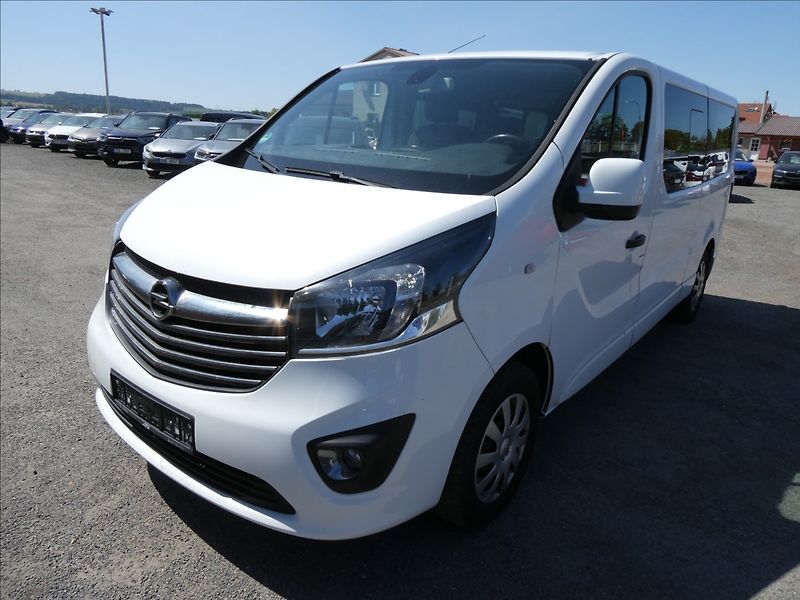 Opel Vivaro 1,6 BiCDTi 107kW Long,8.MÍST,n - fotka 5 z 41