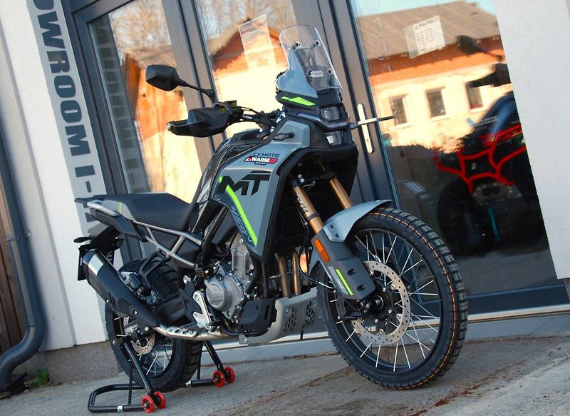 CFMOTO 450 MT-R (2026) 450MT-R GREY - fotka 2 z 25