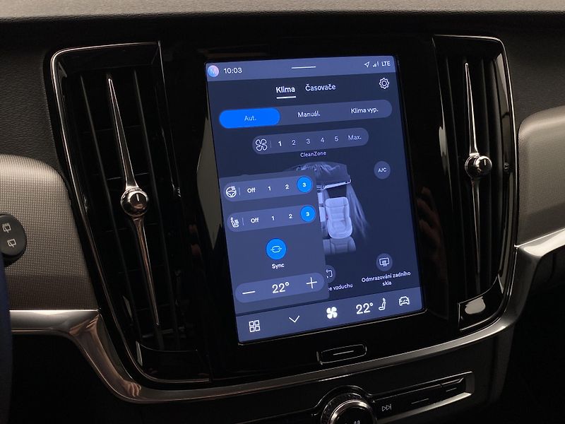 Volvo V90 T6 AWD RECHARGE DARK PLUS AUT - fotka 43 z 61