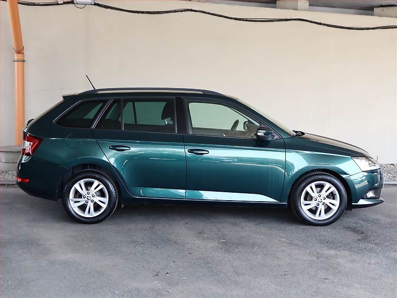 Škoda Fabia (2021) Style 1.0 TSI, Serv.kniha - fotka 6 z 18