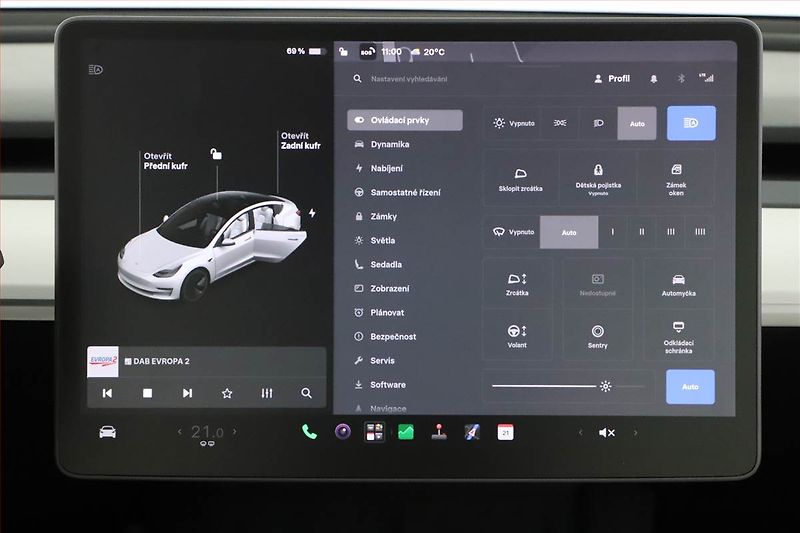 Tesla Model 3 (2020) Long Range 4WD 74kWh, SoH 92% - fotka 13 z 26