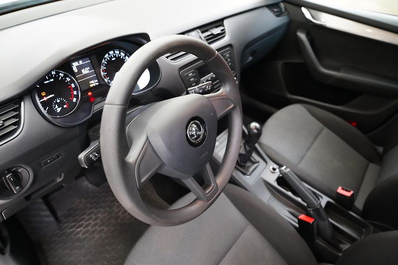 Škoda Octavia - fotka 11 z 24