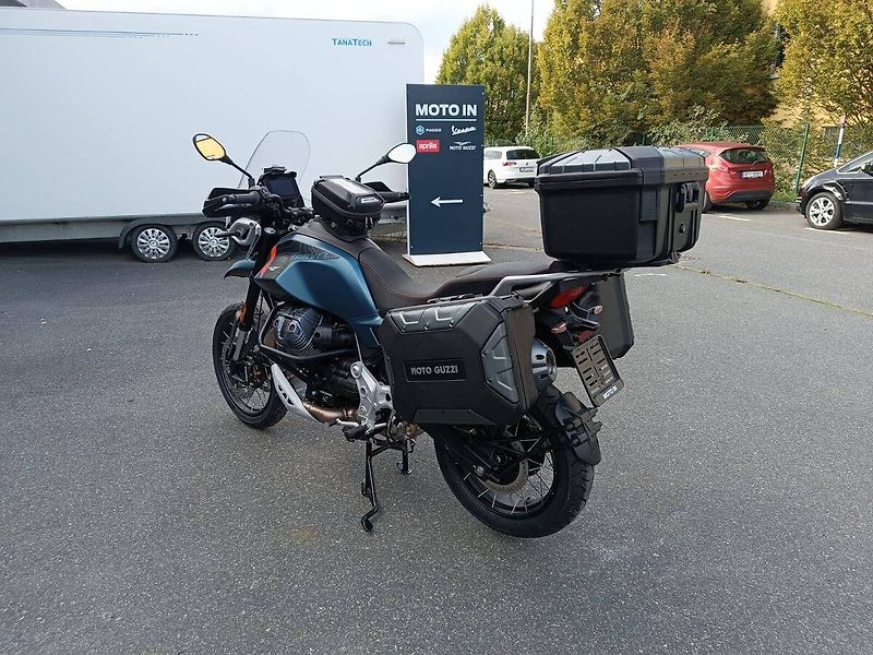 Moto Guzzi V 85 TT (2026) Travel Blu Zefiro - fotka 5 z 17