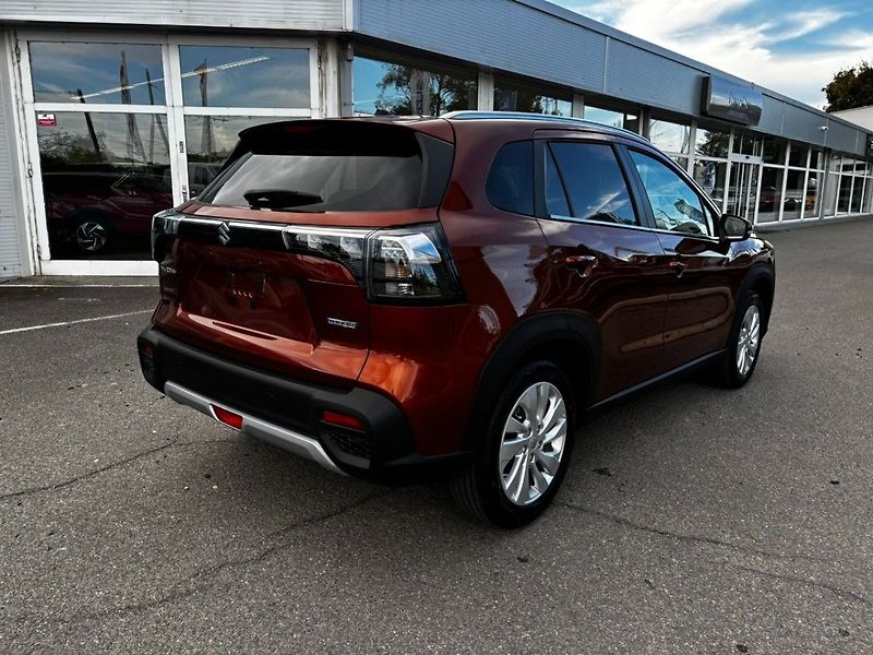 Suzuki S-Cross automat Premium - fotka 7 z 10