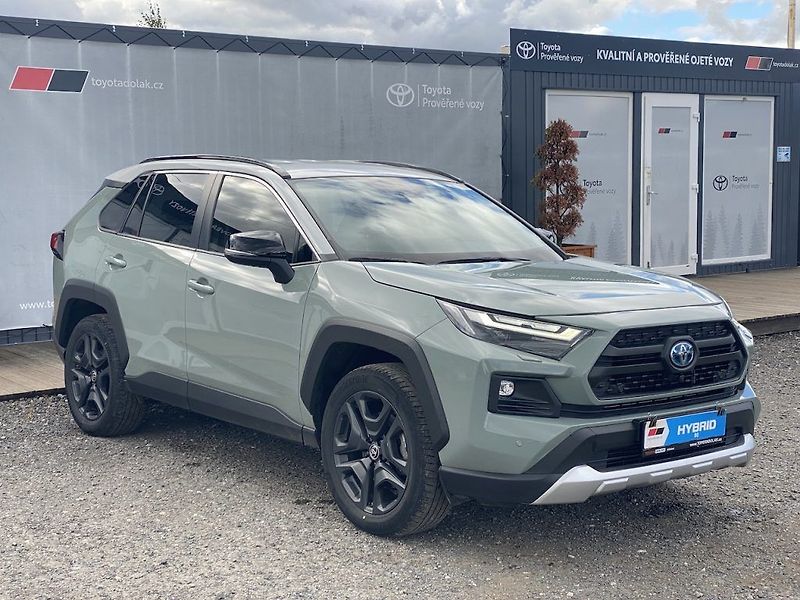 Toyota RAV4 2.5HEV, ČR, Adventure, 4x4 - fotka 1 z 16