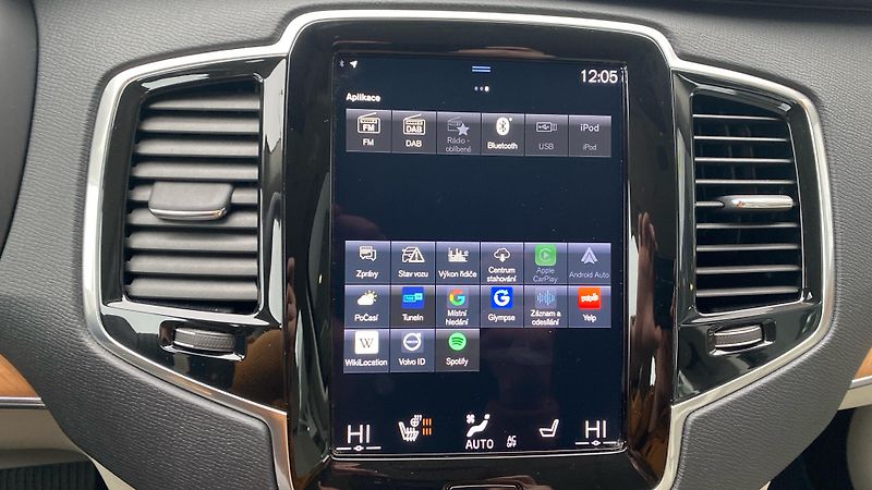 Volvo XC90 MOMENTUM PRO, B5 AWD, 173+10 k - fotka 21 z 32