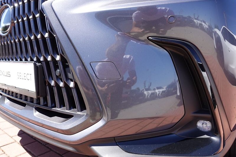 Lexus NX 350h NX350h Executive 4x4 - fotka 30 z 32