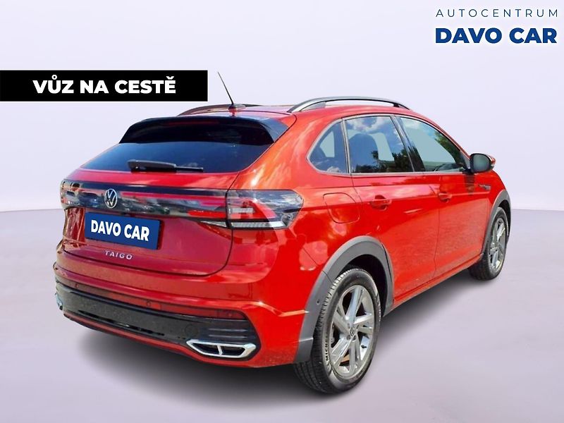 Volkswagen Taigo 1,0 TSI DSG R-Line Virtual DPH - fotka 4 z 12