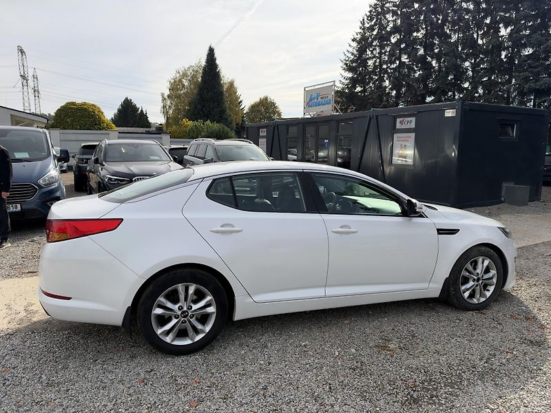 Kia Optima 1,7 CRDi AUTOMAT - fotka 5 z 12