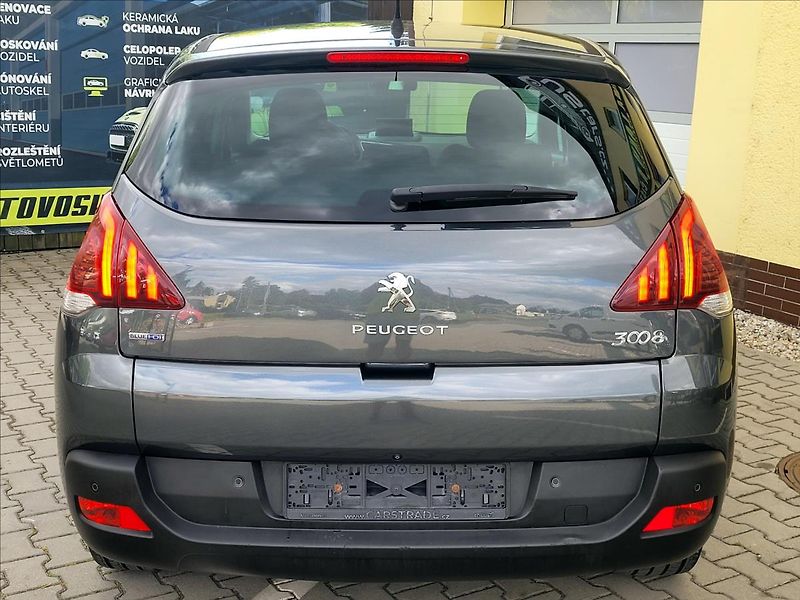 Peugeot 3008 1,6 b-HDi NAVi*SERV.KNÍŽKA* - fotka 9 z 43