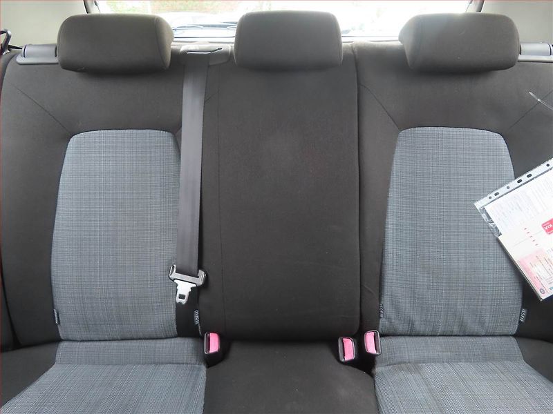 Kia Ceed (2010) 1.4 CVVT, Serv.kniha, Tempomat - fotka 10 z 16
