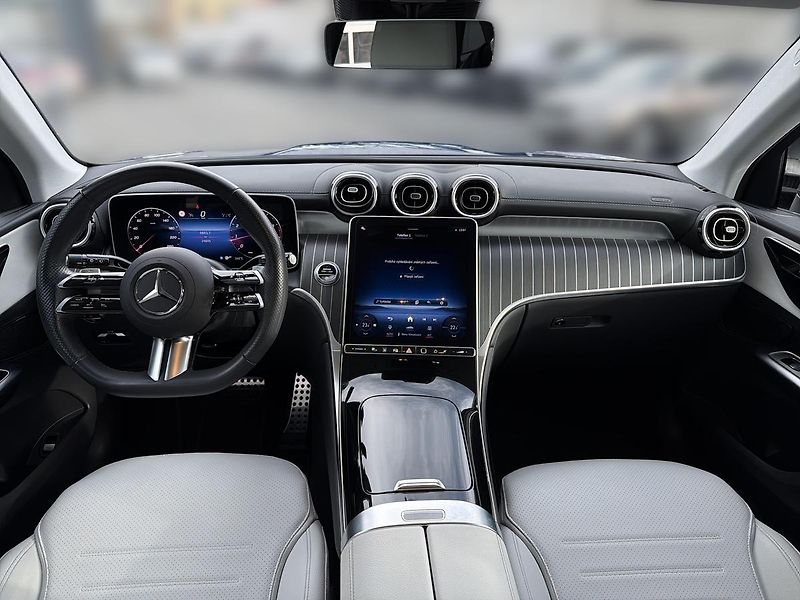 Mercedes-Benz GLC 200 4M, 1.majitel - fotka 11 z 17