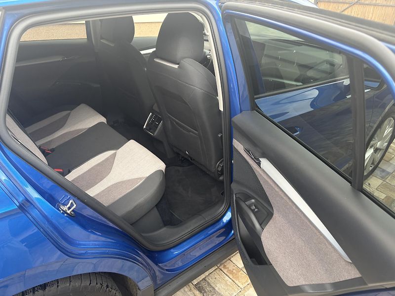 Škoda Enyaq (2021) 60, Matrix,SOH 91%, t.cerpadlo - fotka 14 z 18
