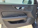 Volvo V60 CORE B4 FWD 145kW - náhled 10