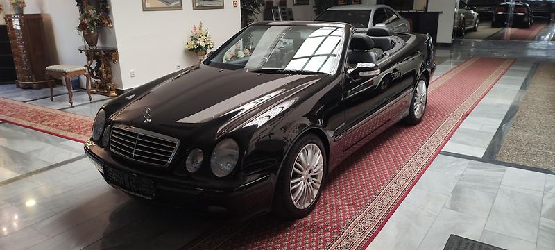 Mercedes-Benz CLK (2002) C208 cabro - fotografie inzerátu