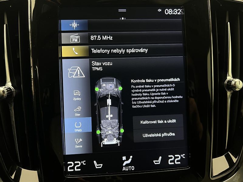 Volvo V60 D4 MOMENTUM AUT - fotka 32 z 46