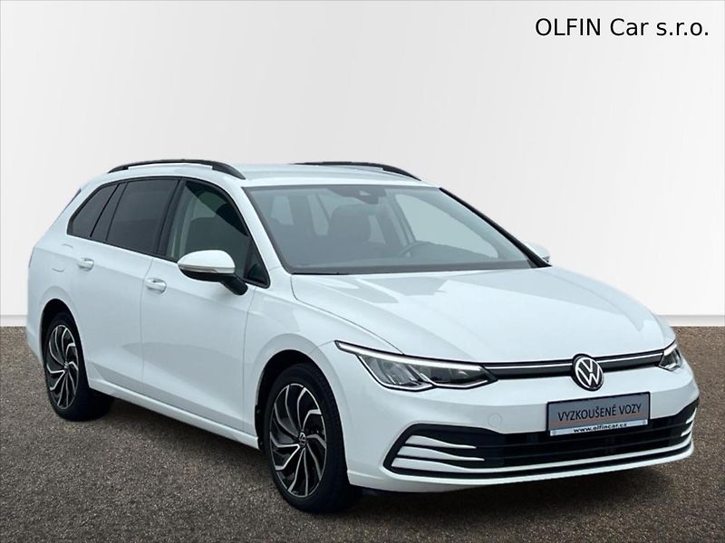 Volkswagen Golf Variant 1,5 eTSi 110kW 7DSG LIFE  8 - fotka 7 z 24