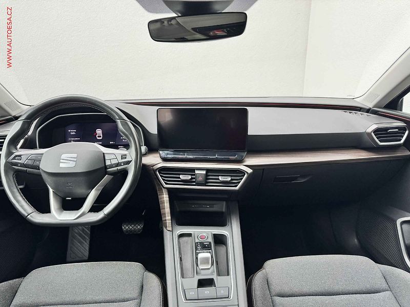 Seat Leon (2021) 2.0 TDi, Xcellence, DSG, TZ - fotka 8 z 17