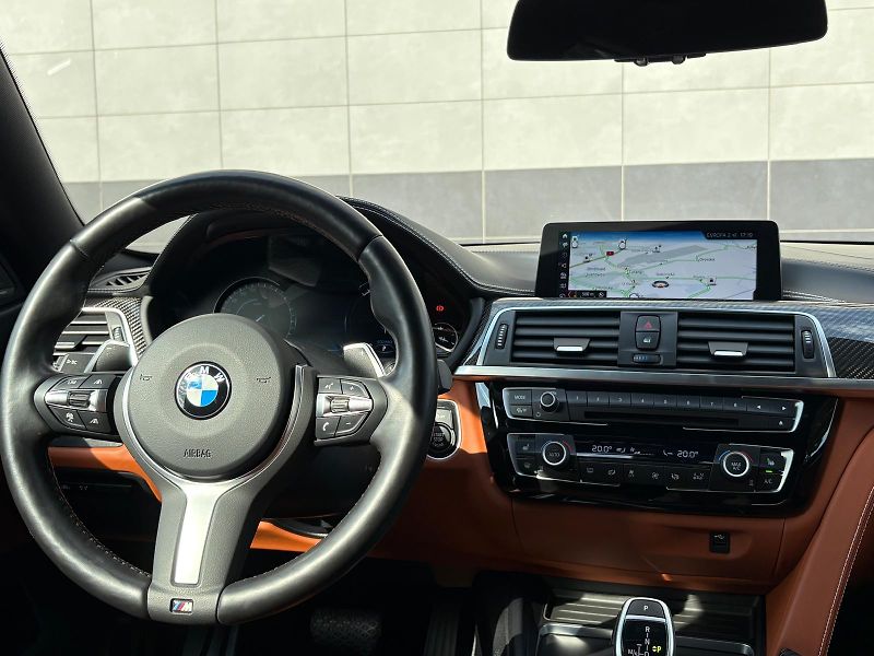 BMW Řada 4 440i xDrive Gran Coupé M 240kW - fotka 61 z 75